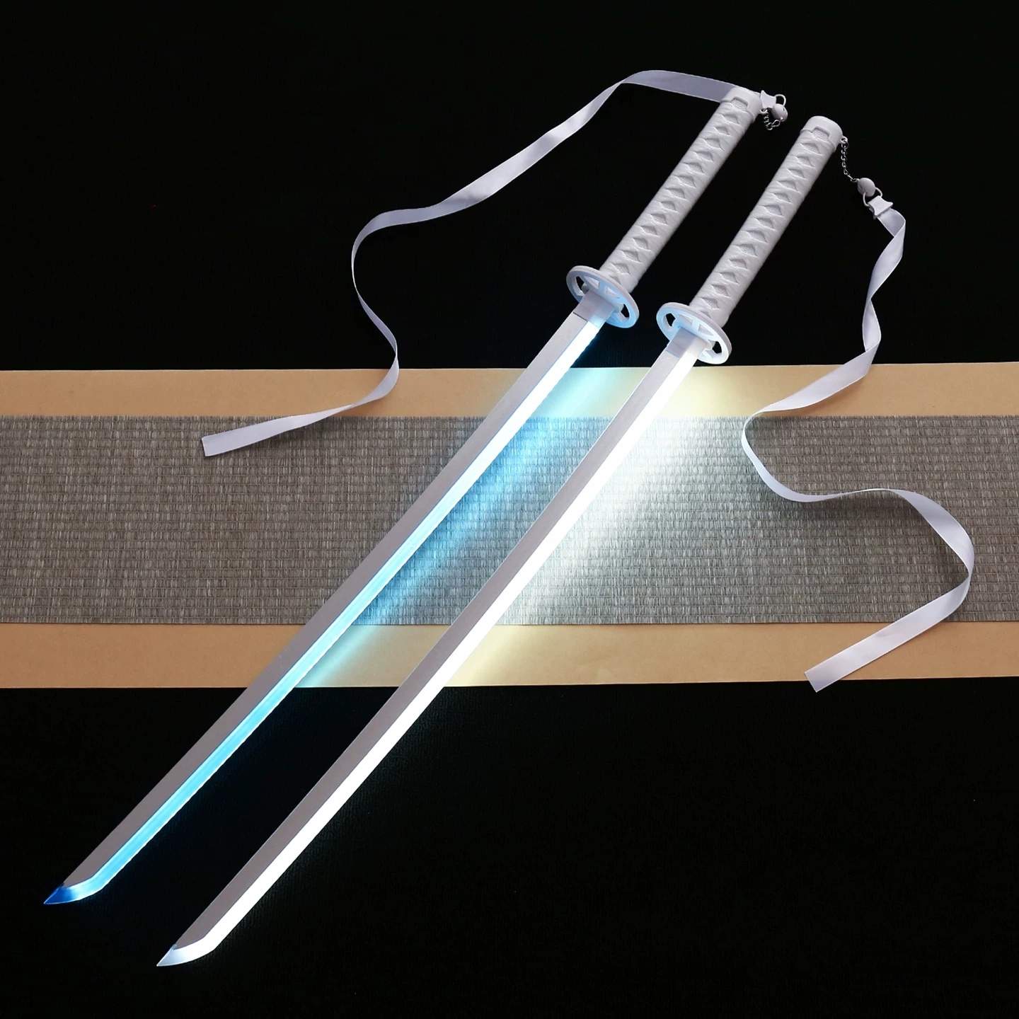 40inch Glow Bleach Katana Led  – обзор и цена Cosplay Prop Knife